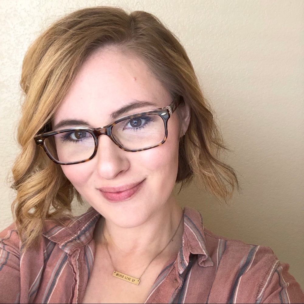 Meet your Posher, Savanah